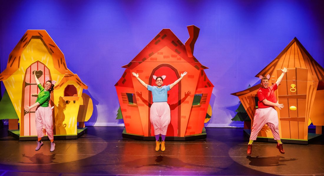 Andrew G Presents The Three Little Pigs in St Kilda Melbourne